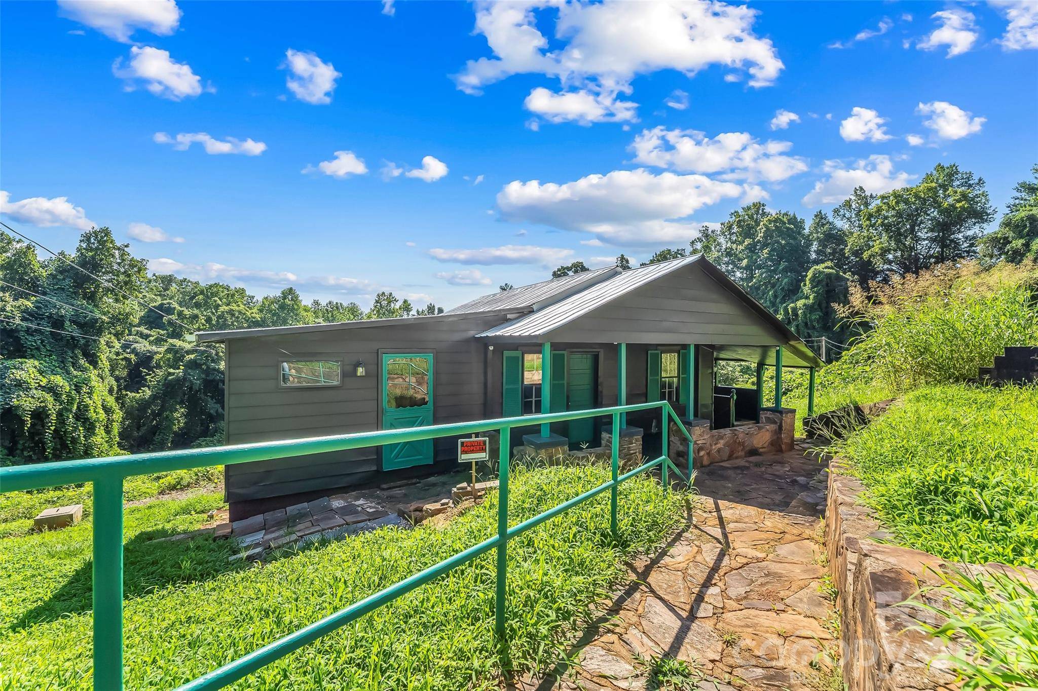4576 St Pauls Church RD, Morganton, NC 28655