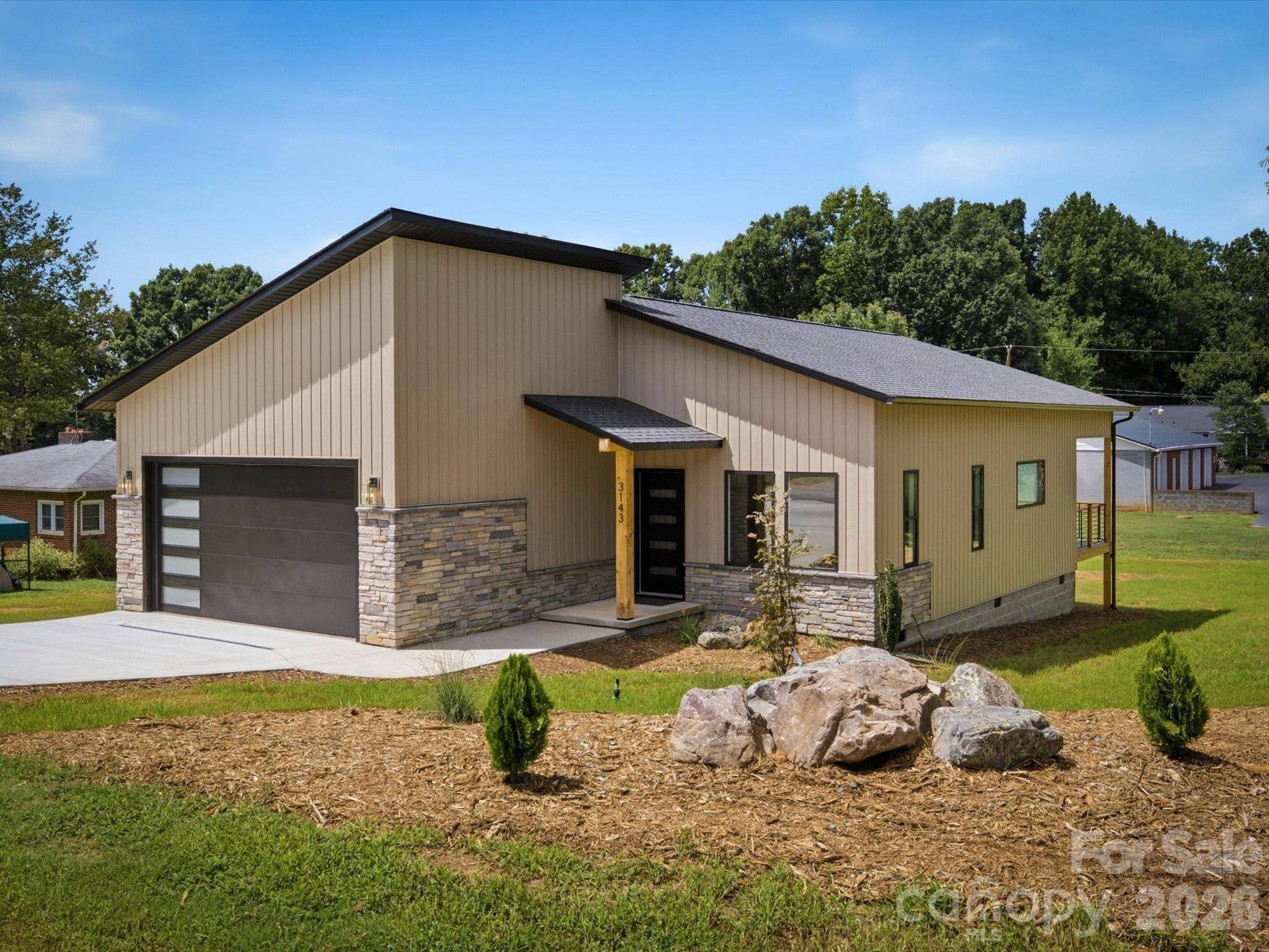 3143 2nd ST, Valdese, NC 28690