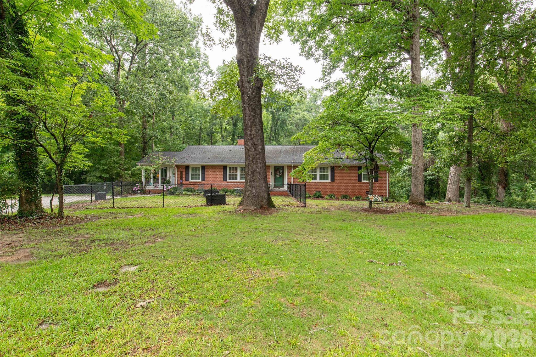 938 Forest DR, Lancaster, SC 29720