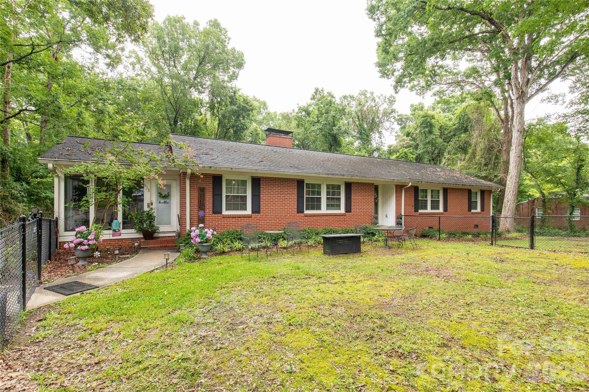 938 Forest DR, Lancaster, SC 29720