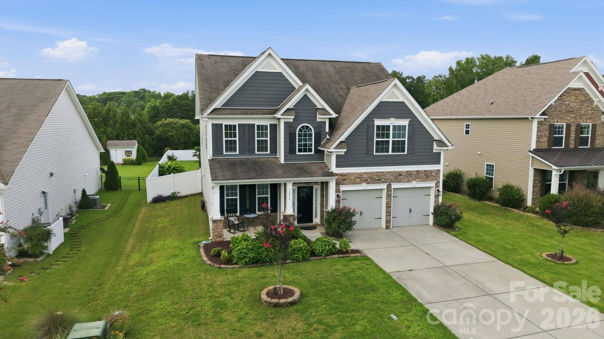 1235 Horsesugar RD, Clover, SC 29710