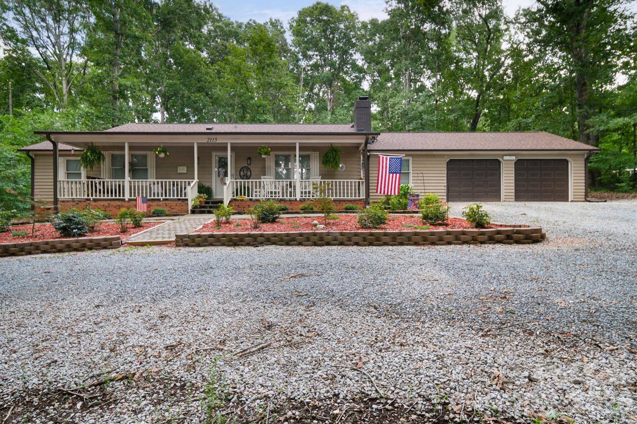 2115 Acorn LN, Monroe, NC 28112