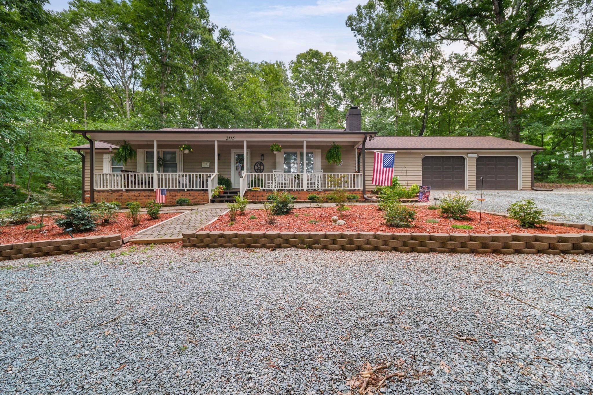 2115 Acorn LN, Monroe, NC 28112