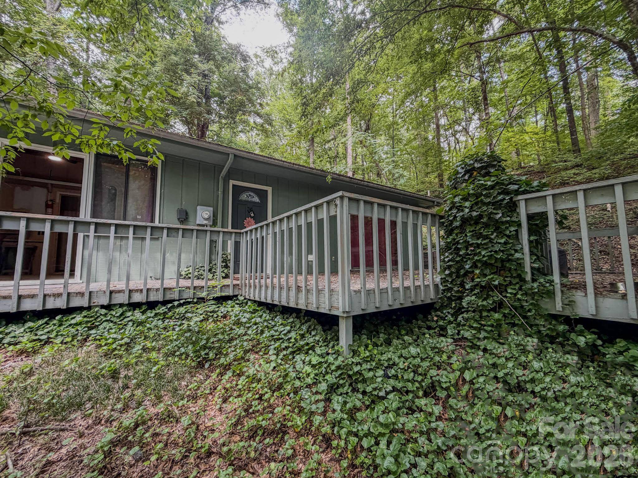232 Island Creek RD, Lake Lure, NC 28746