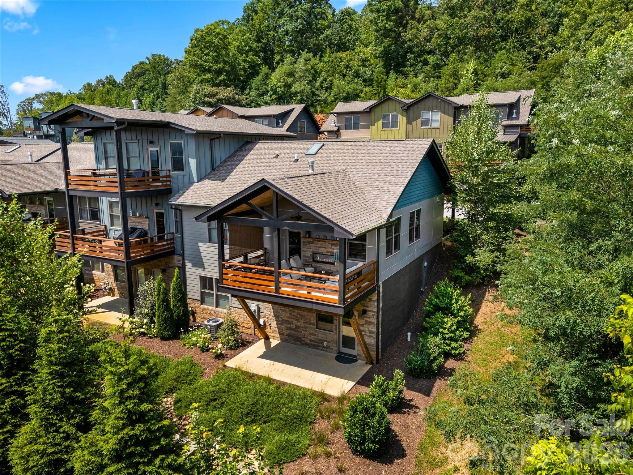 409 Kessler PL, Asheville, NC 28804