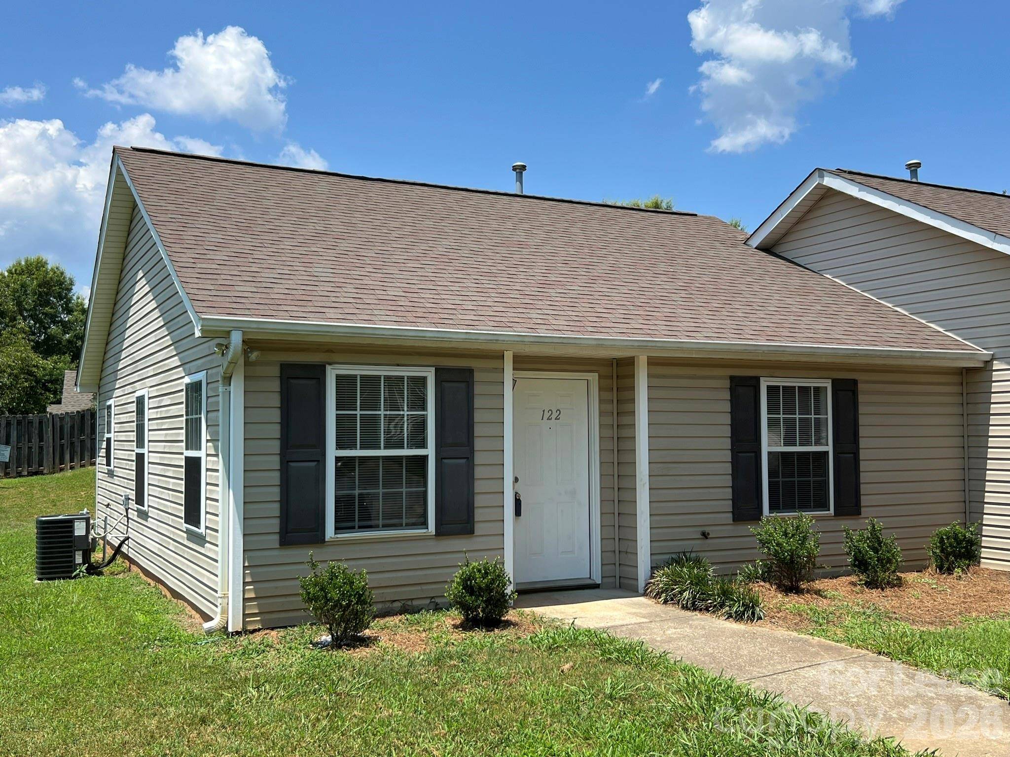 122 Springwood LN, Mooresville, NC 28117