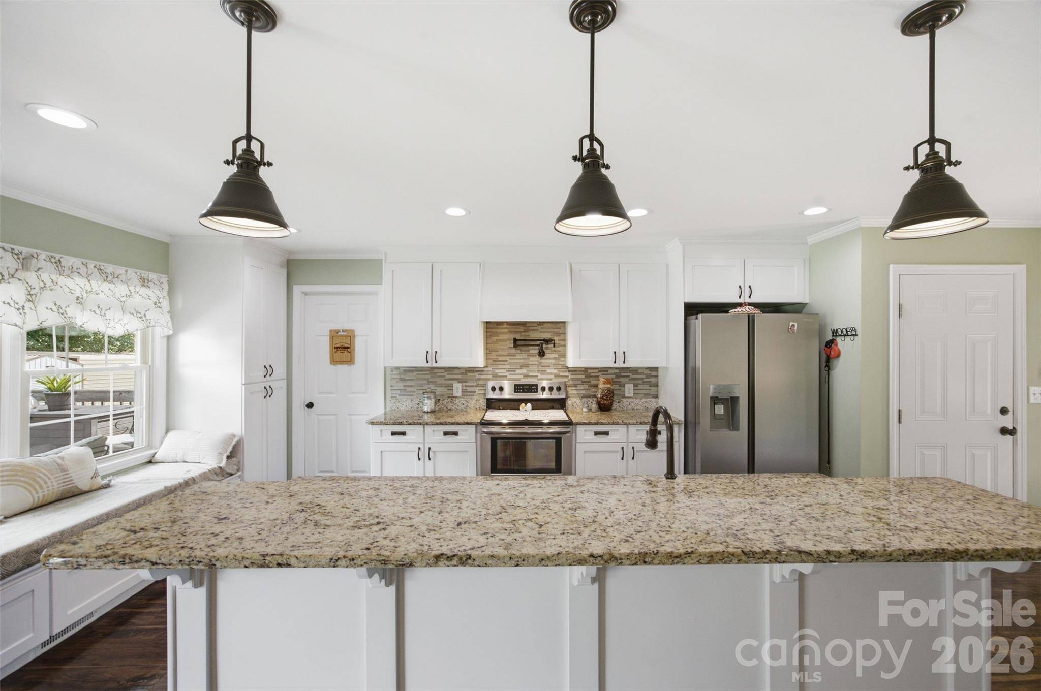 502 Ellenwood DR, Kings Mountain, NC 28086
