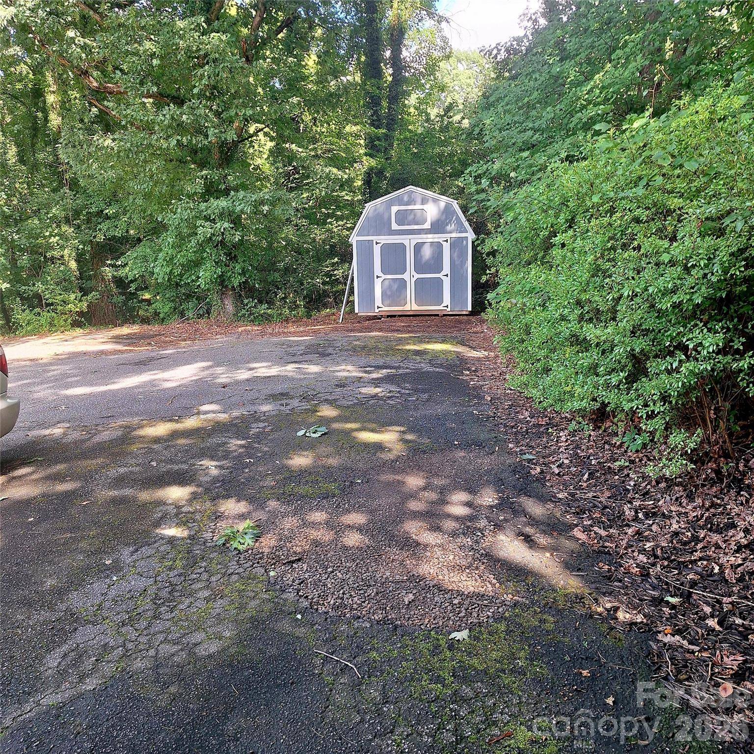1876 Drexel RD, Valdese, NC 28690