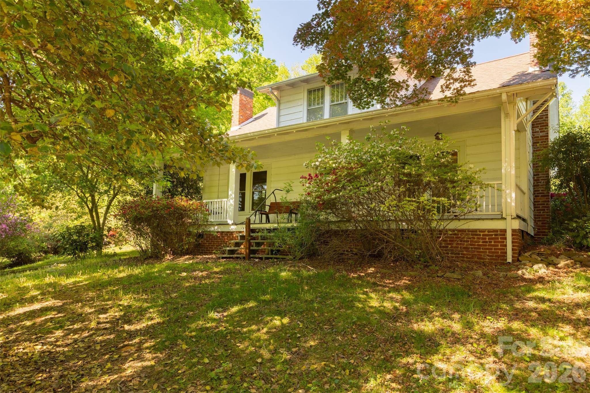 484 Yancey RD, Marion, NC 28752