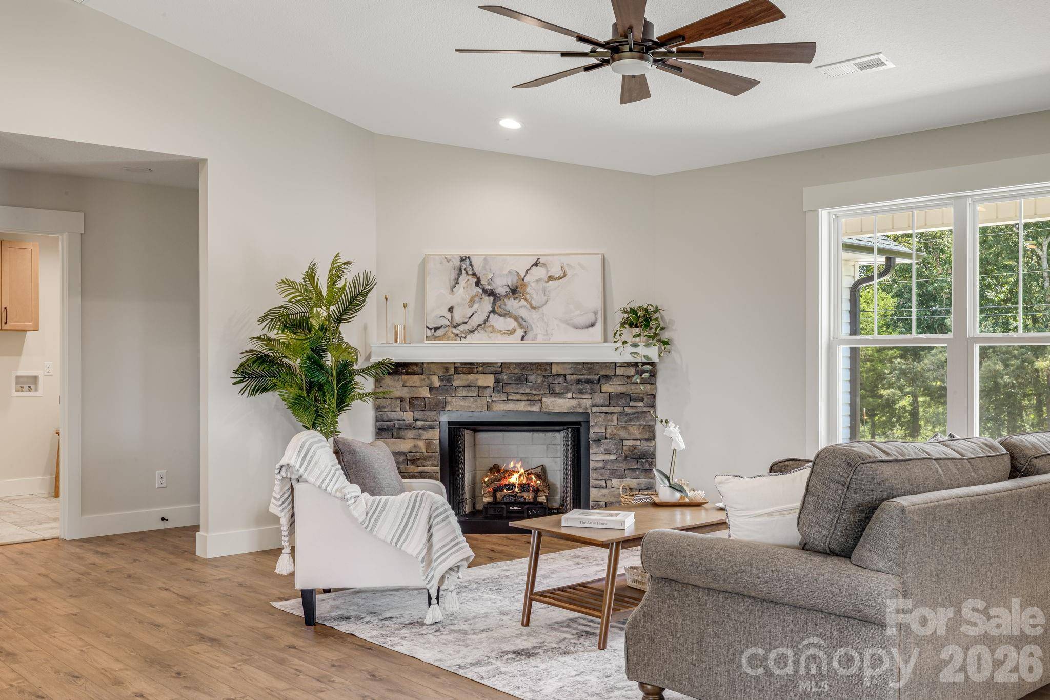 735 Jupiter RD, Weaverville, NC 28787