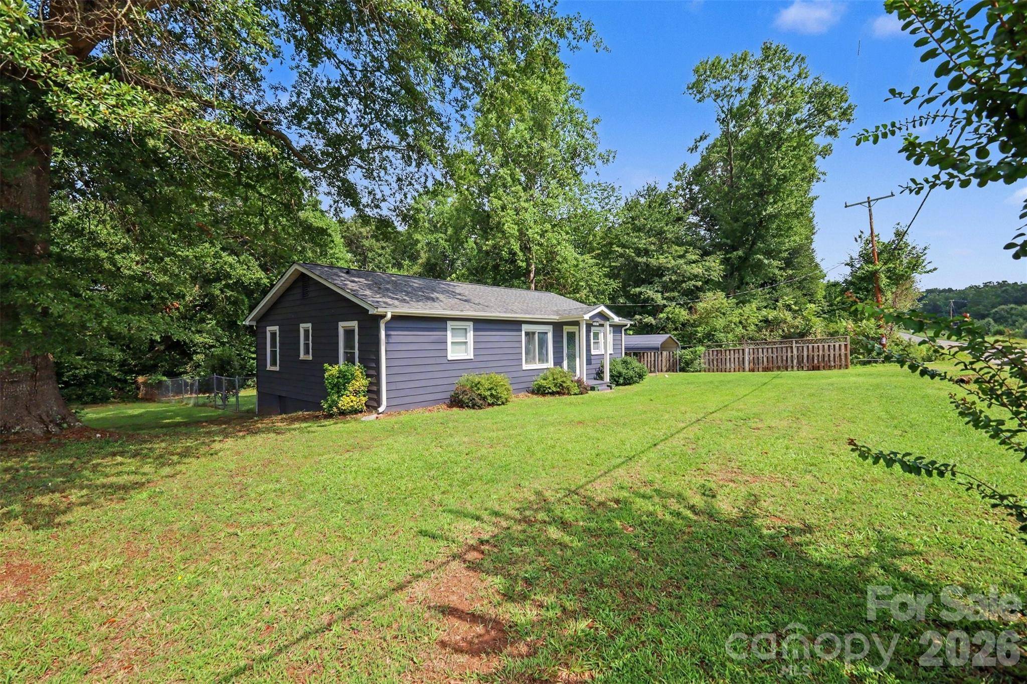 1506 S Morgan ST, Shelby, NC 28152