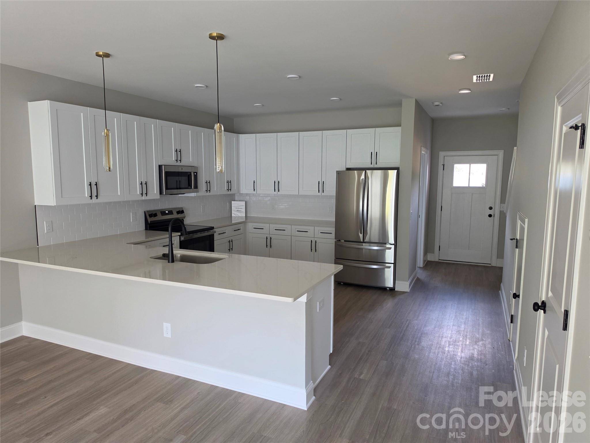 333 S Broad ST, Mooresville, NC 28115