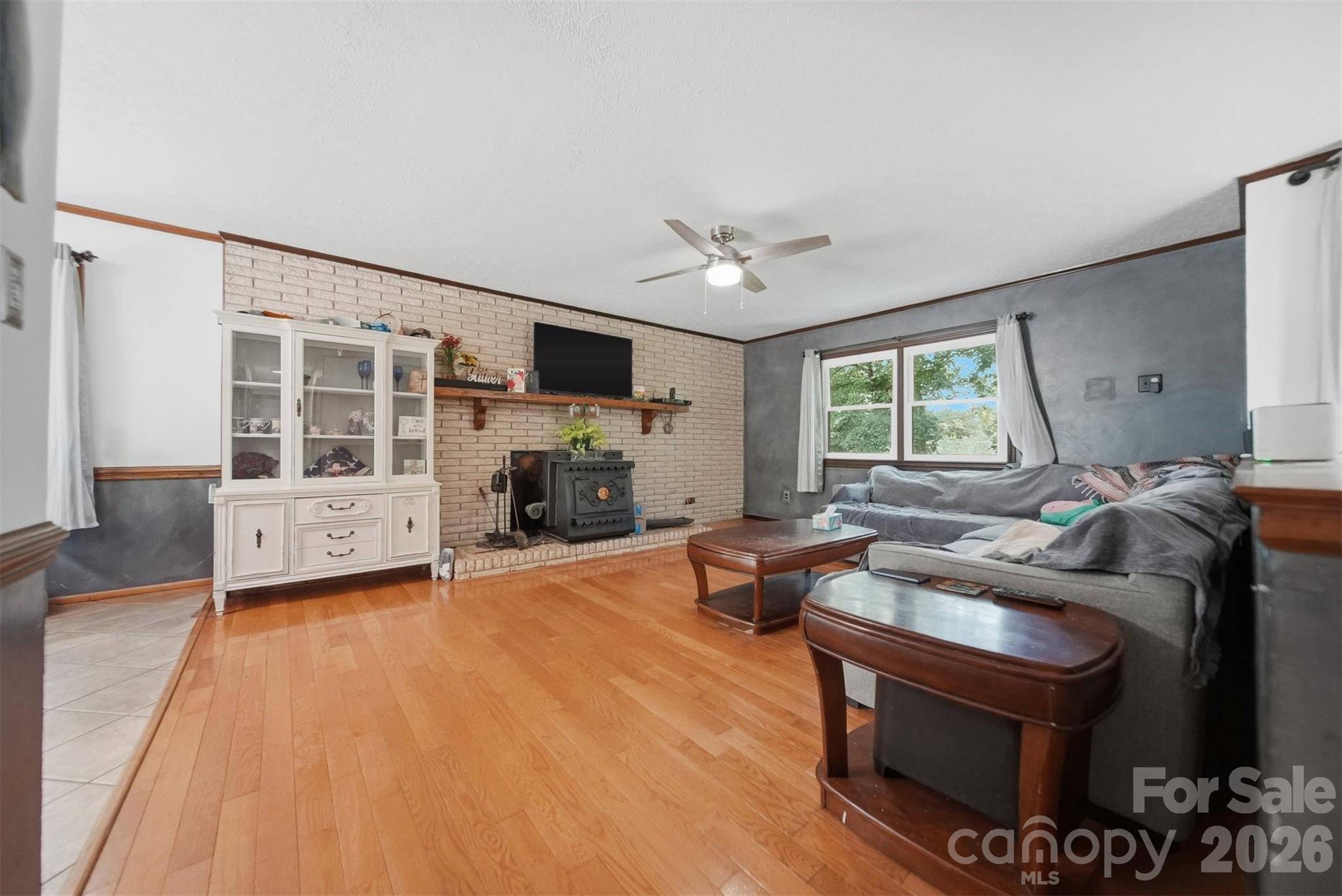1924 Braswell PL, Lenoir, NC 28645