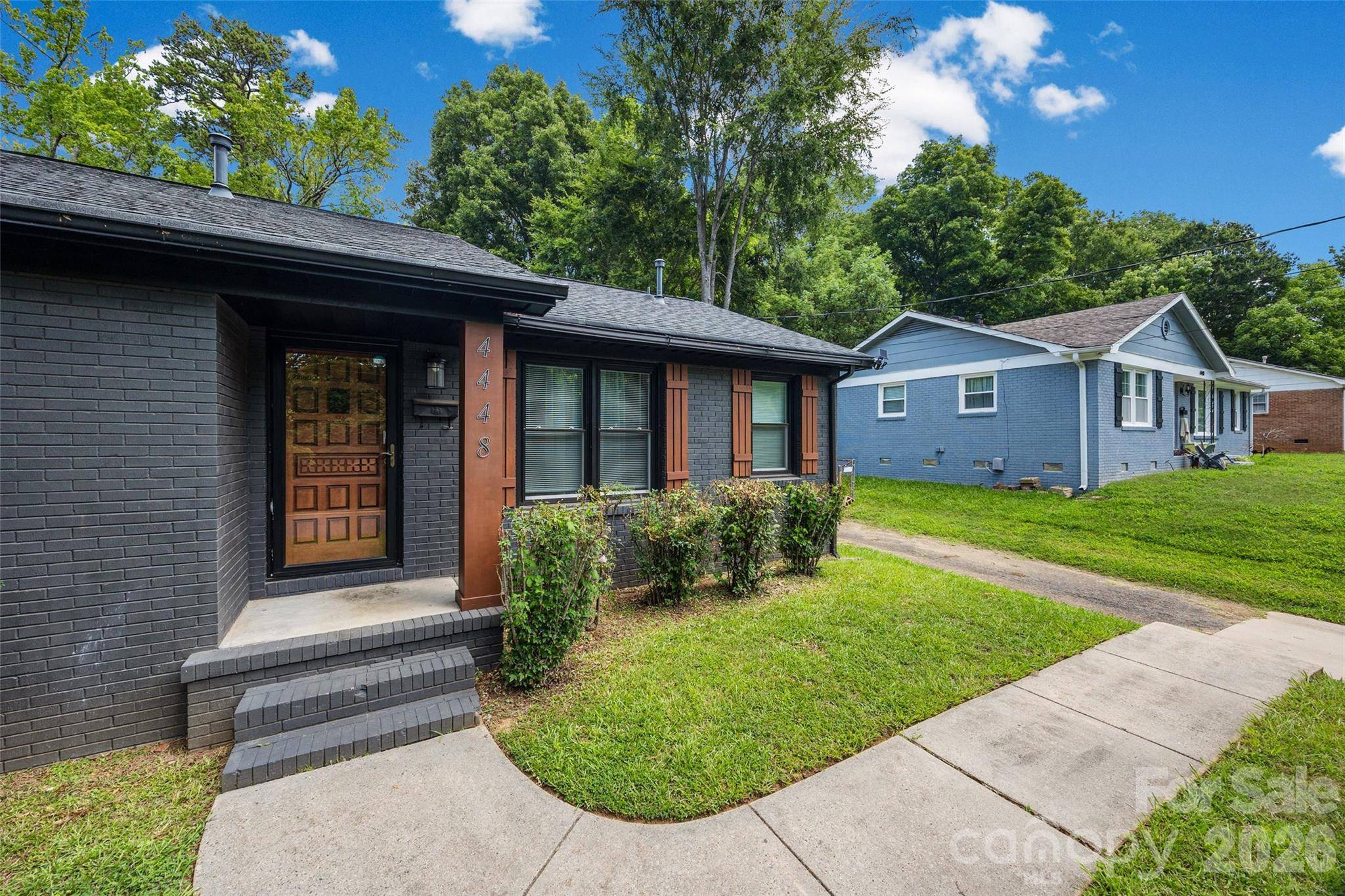 4448 Ridge Valley DR, Charlotte, NC 28208
