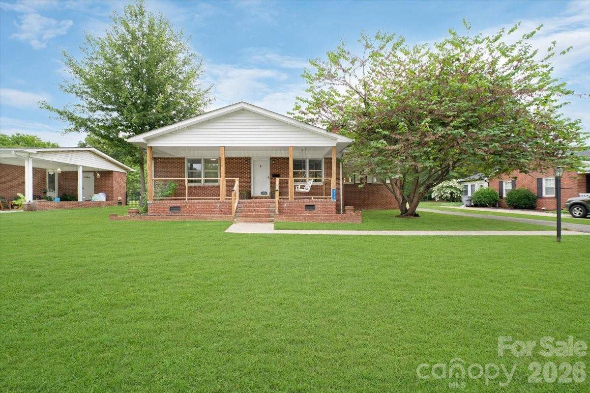 109 Catawba ST, Clover, SC 29710