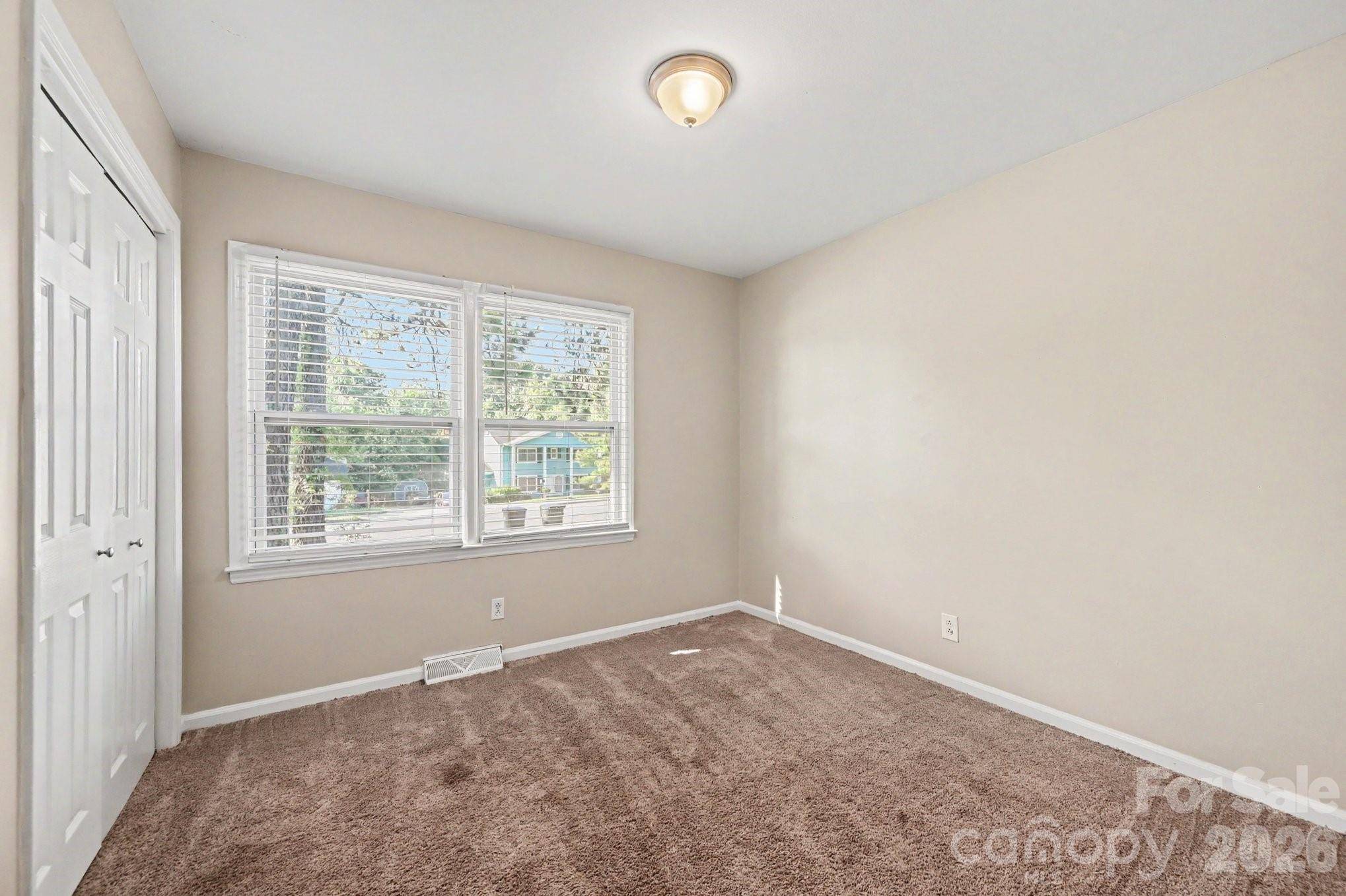 6915 Idlewild RD, Charlotte, NC 28212
