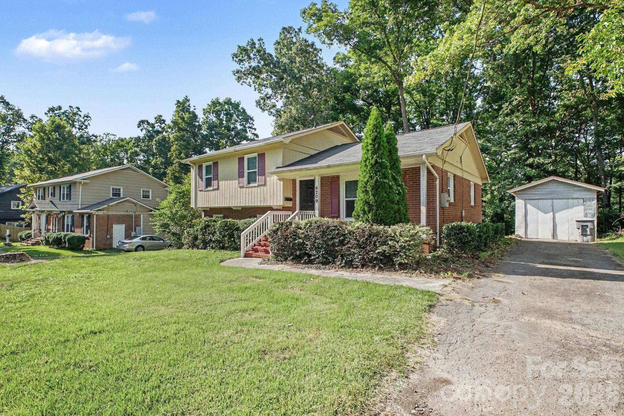 6209 Springfield DR, Charlotte, NC 28212