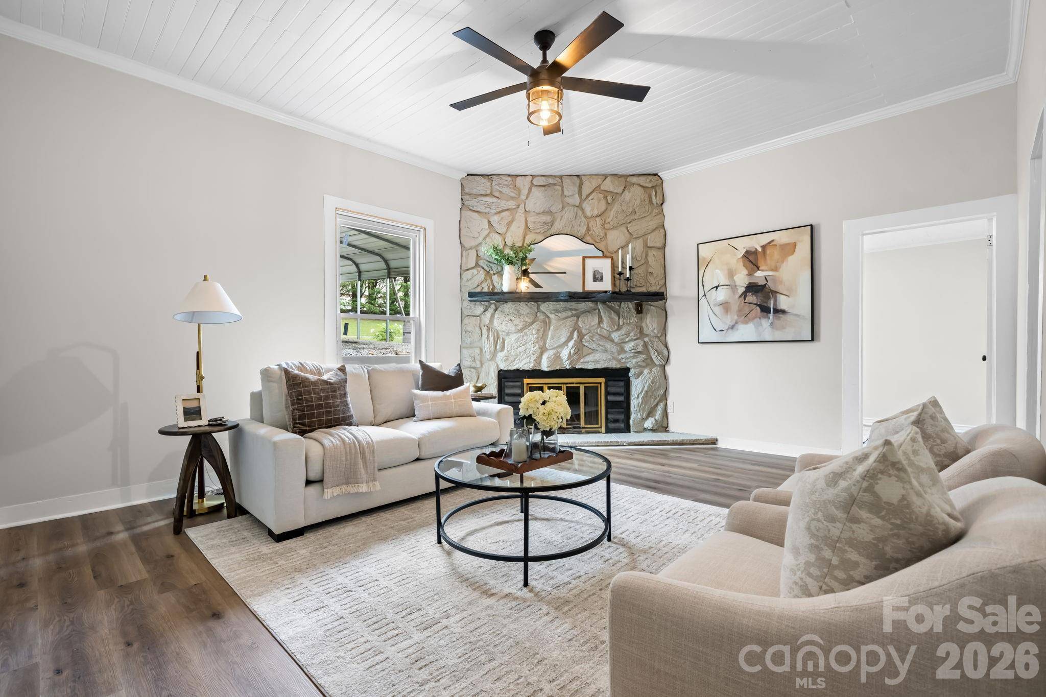 24 Midway ST, Granite Falls, NC 28630