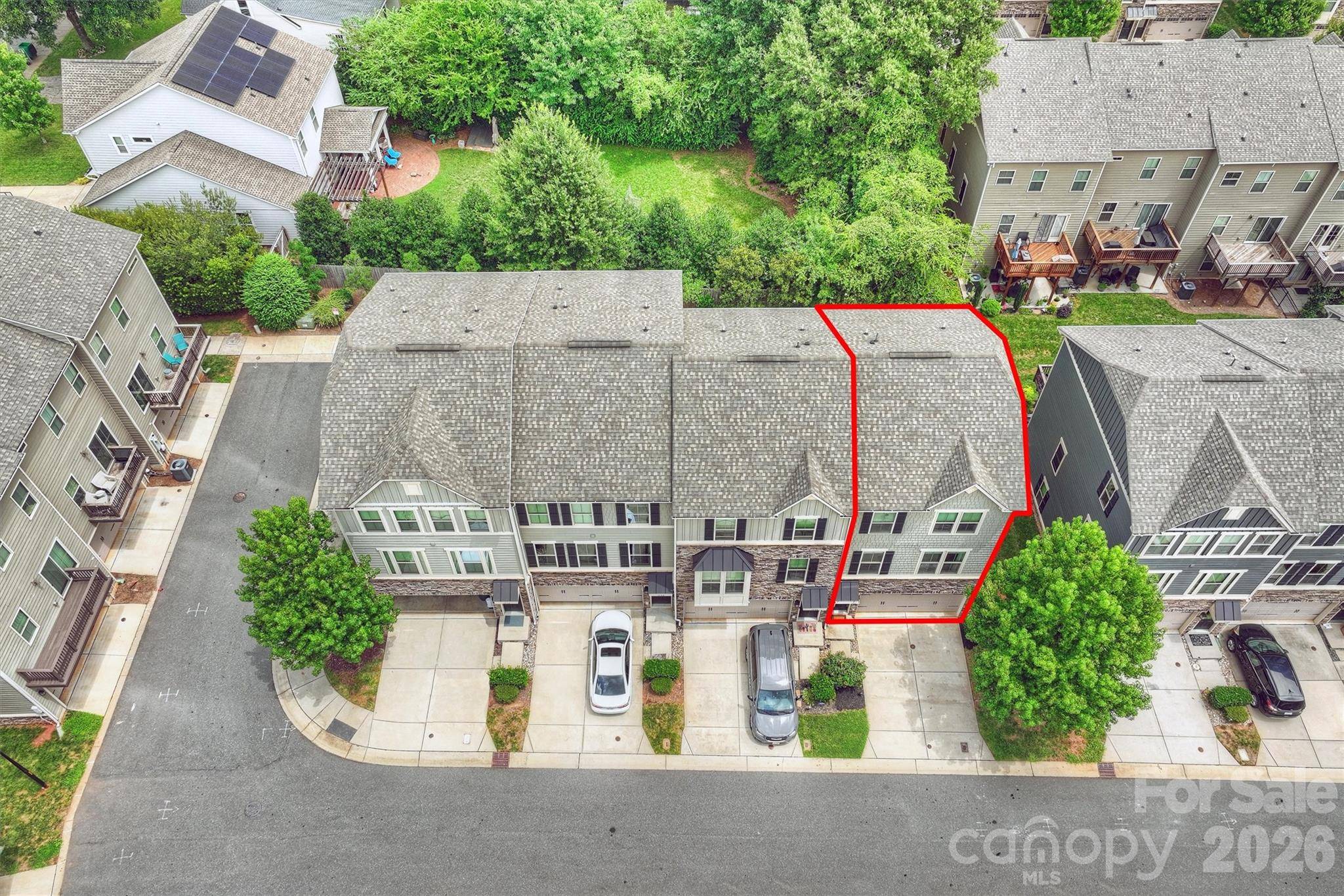 1940 Catkin LN, Charlotte, NC 28205