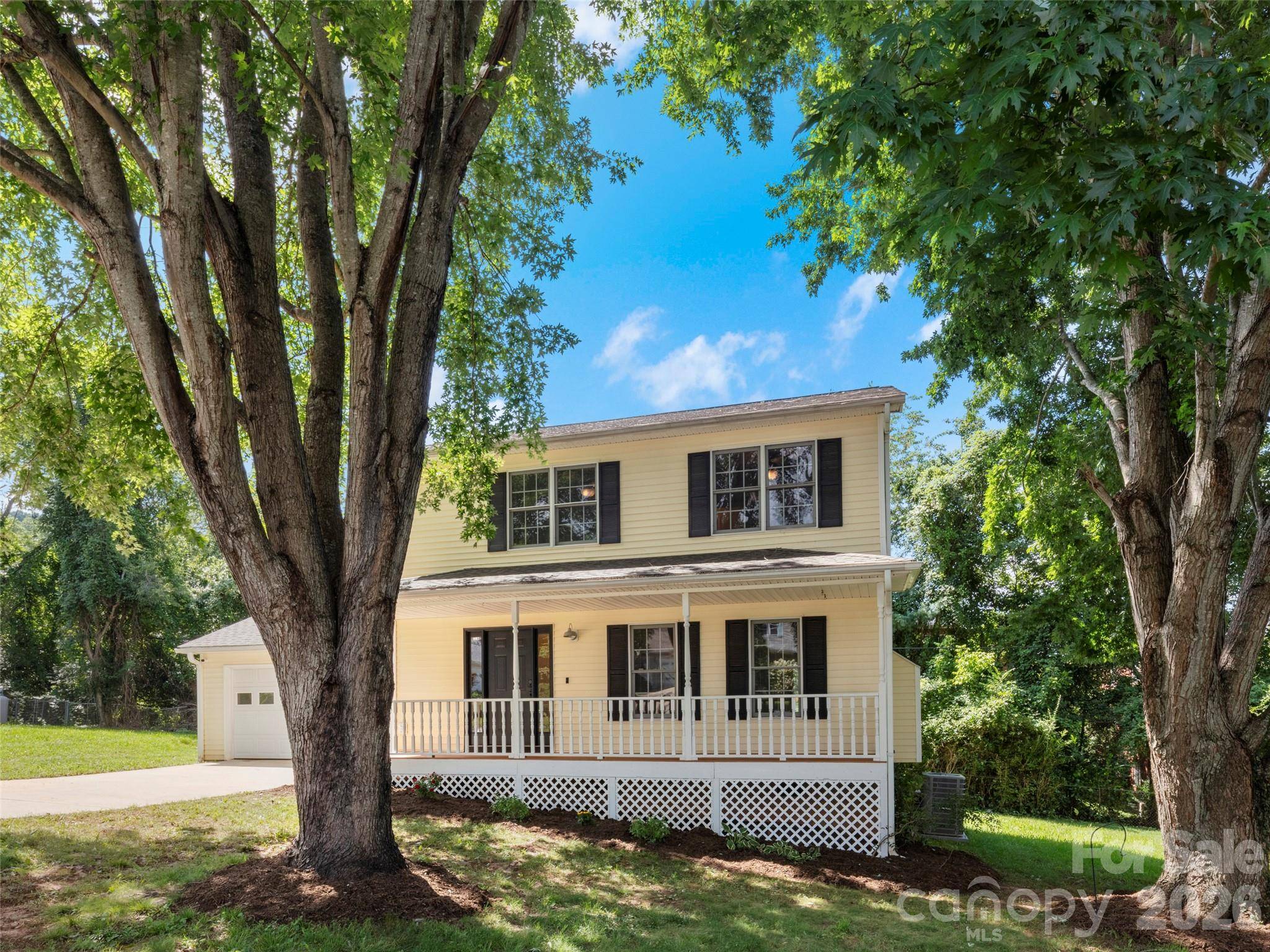 17 Mill Stone DR, Asheville, NC 28803