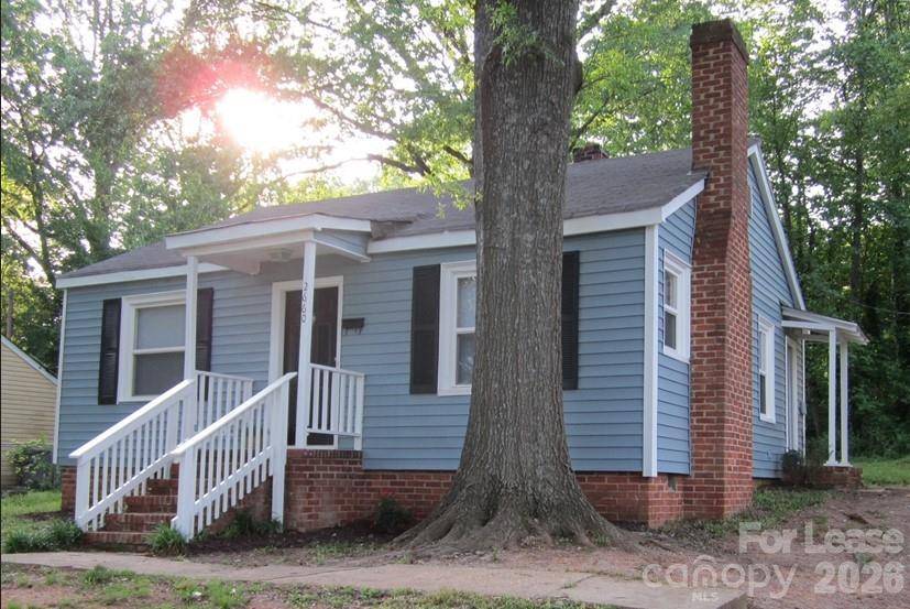 2660 Revolution Park DR, Charlotte, NC 28206
