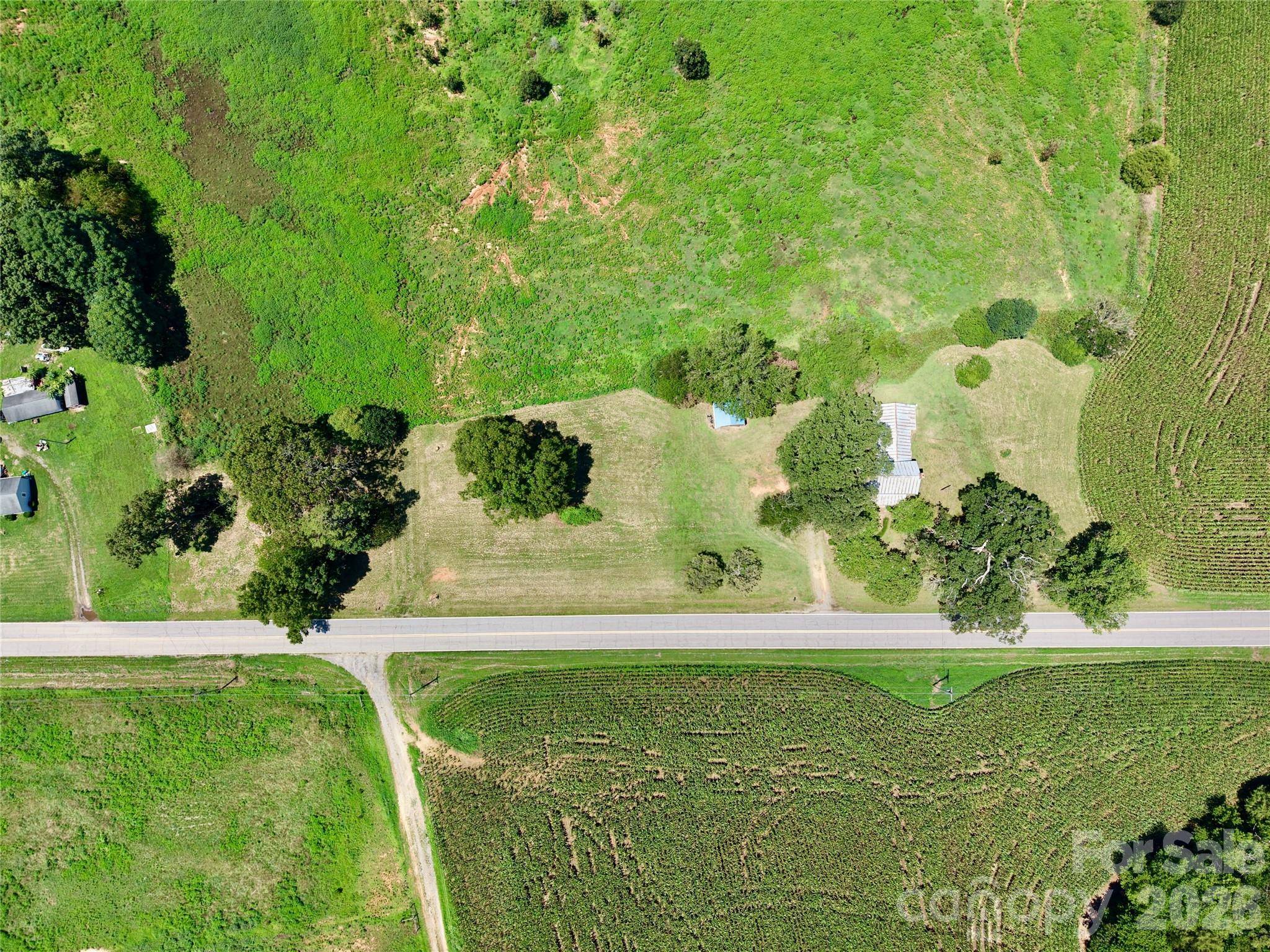 1315 Harmony HWY, Hamptonville, NC 27020