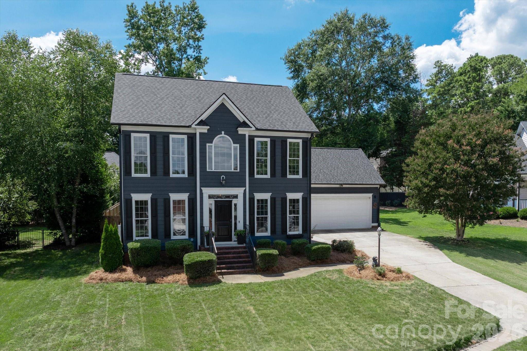 1235 Old Coach LN, Rock Hill, SC 29732