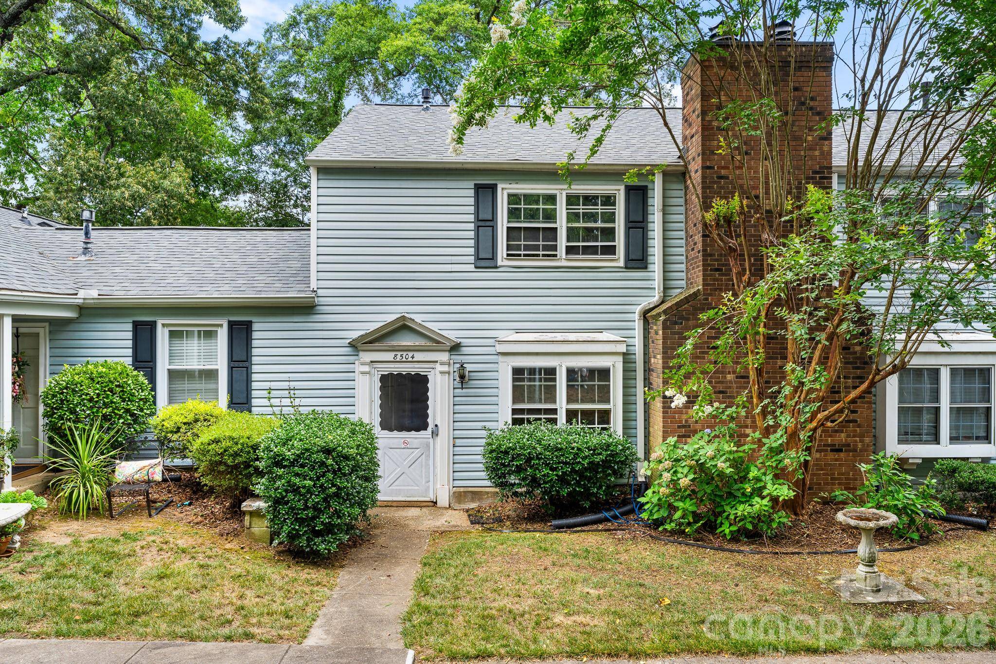8504 Castle Pine CT, Charlotte, NC 28226