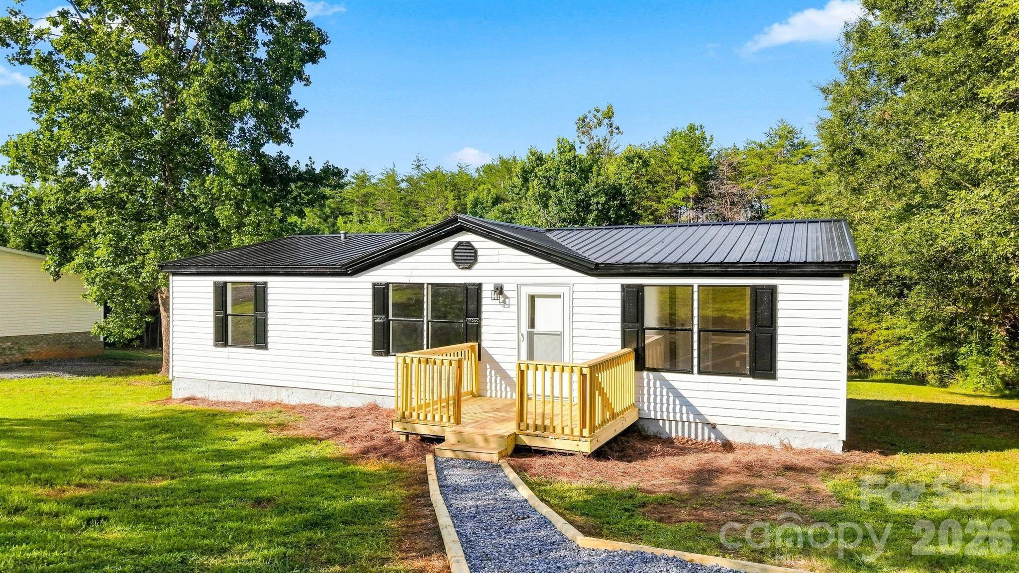 2596 1st AVE NW, Catawba, NC 28609