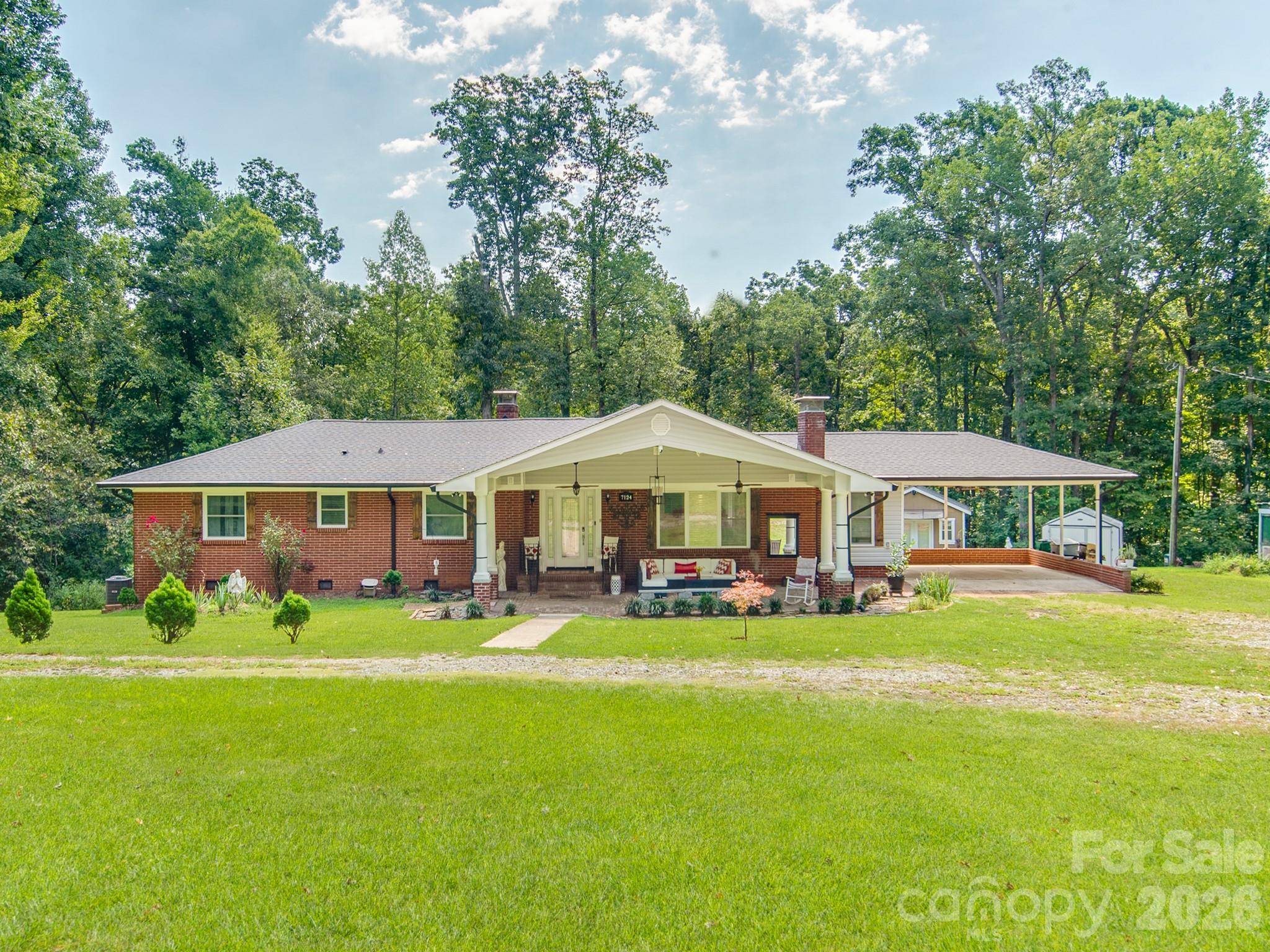 7124 Ridge Lane RD, Charlotte, NC 28262