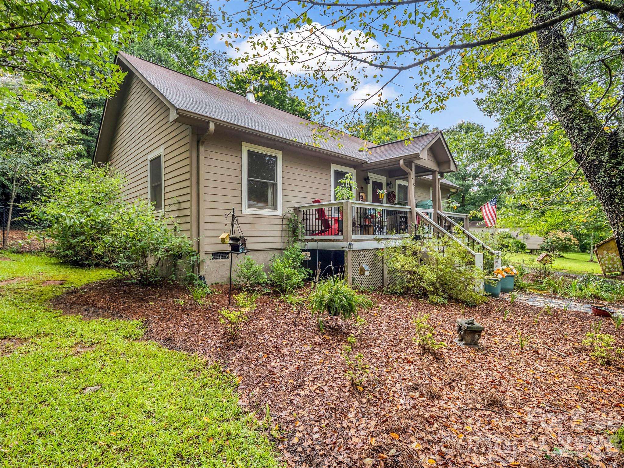 412 Whitestone CIR, Union Mills, NC 28167