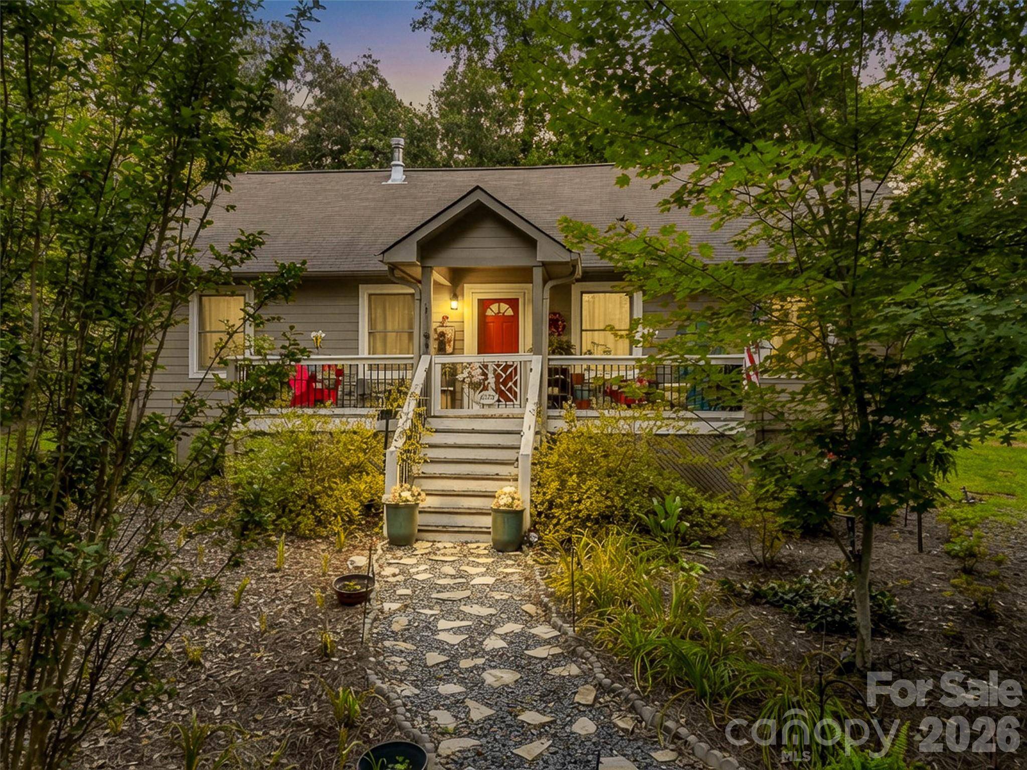 412 Whitestone CIR, Union Mills, NC 28167