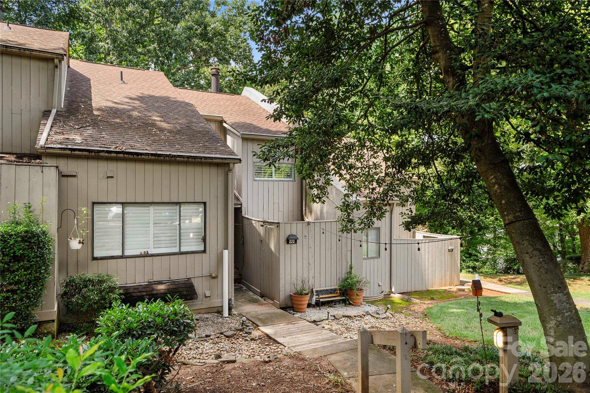 222 Riverview TER, Lake Wylie, SC 29710