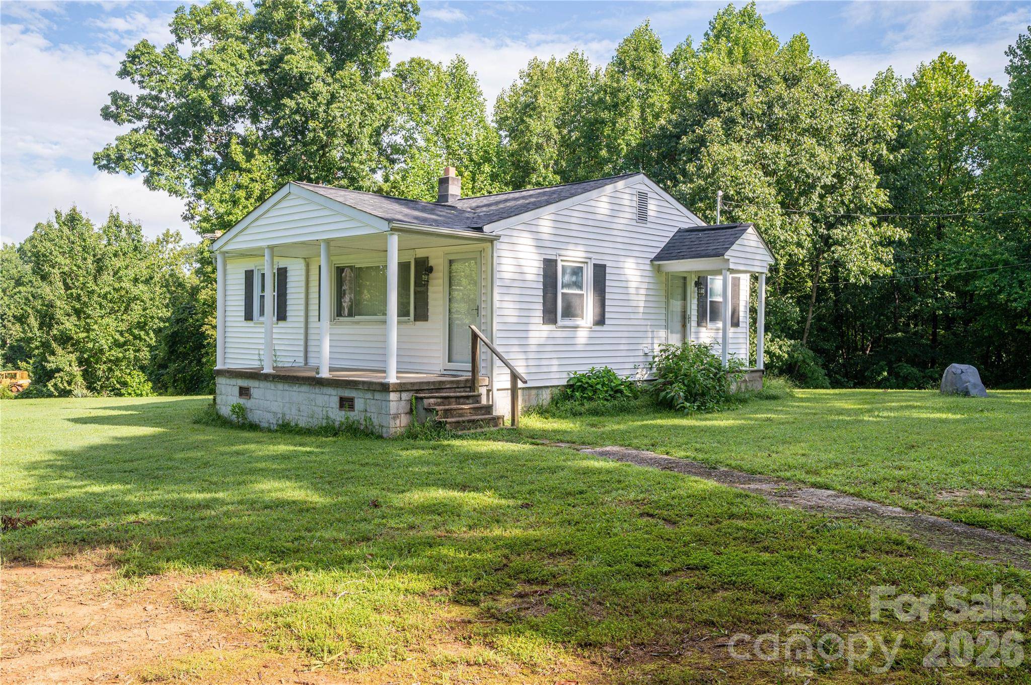 614 W Westview ST, Gastonia, NC 28052