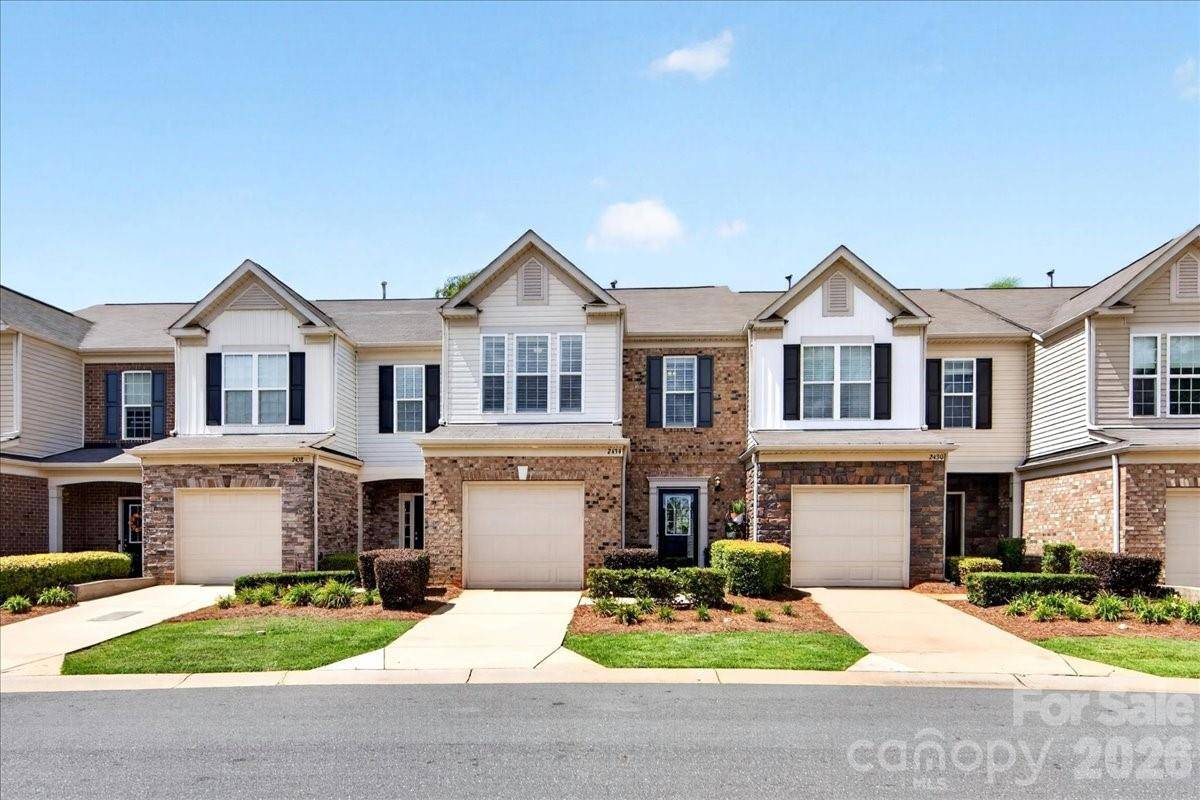 2434 Royal York AVE, Charlotte, NC 28210