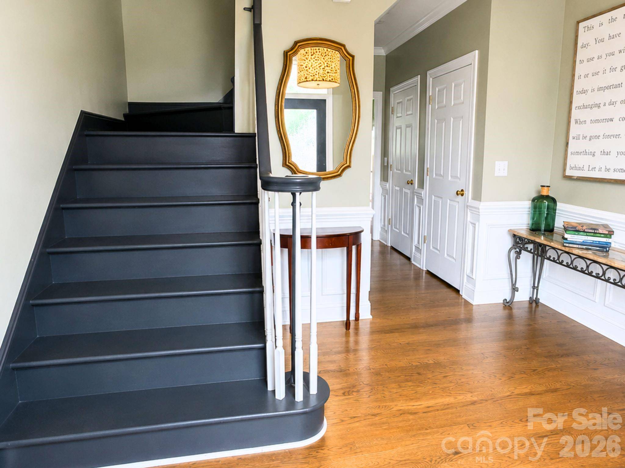 4215 3rd ST NW, Hickory, NC 28601