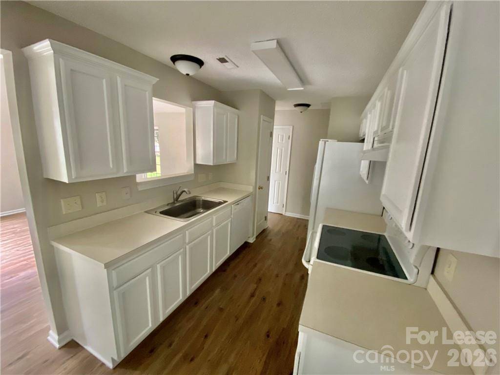 3008 Hawick Commons DR, Concord, NC 28027