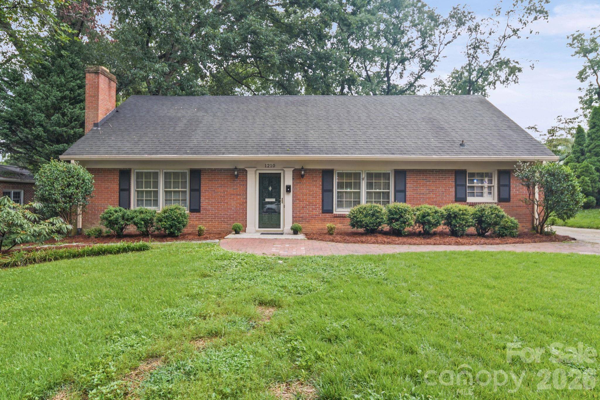 1210 Crescent AVE, Gastonia, NC 28052
