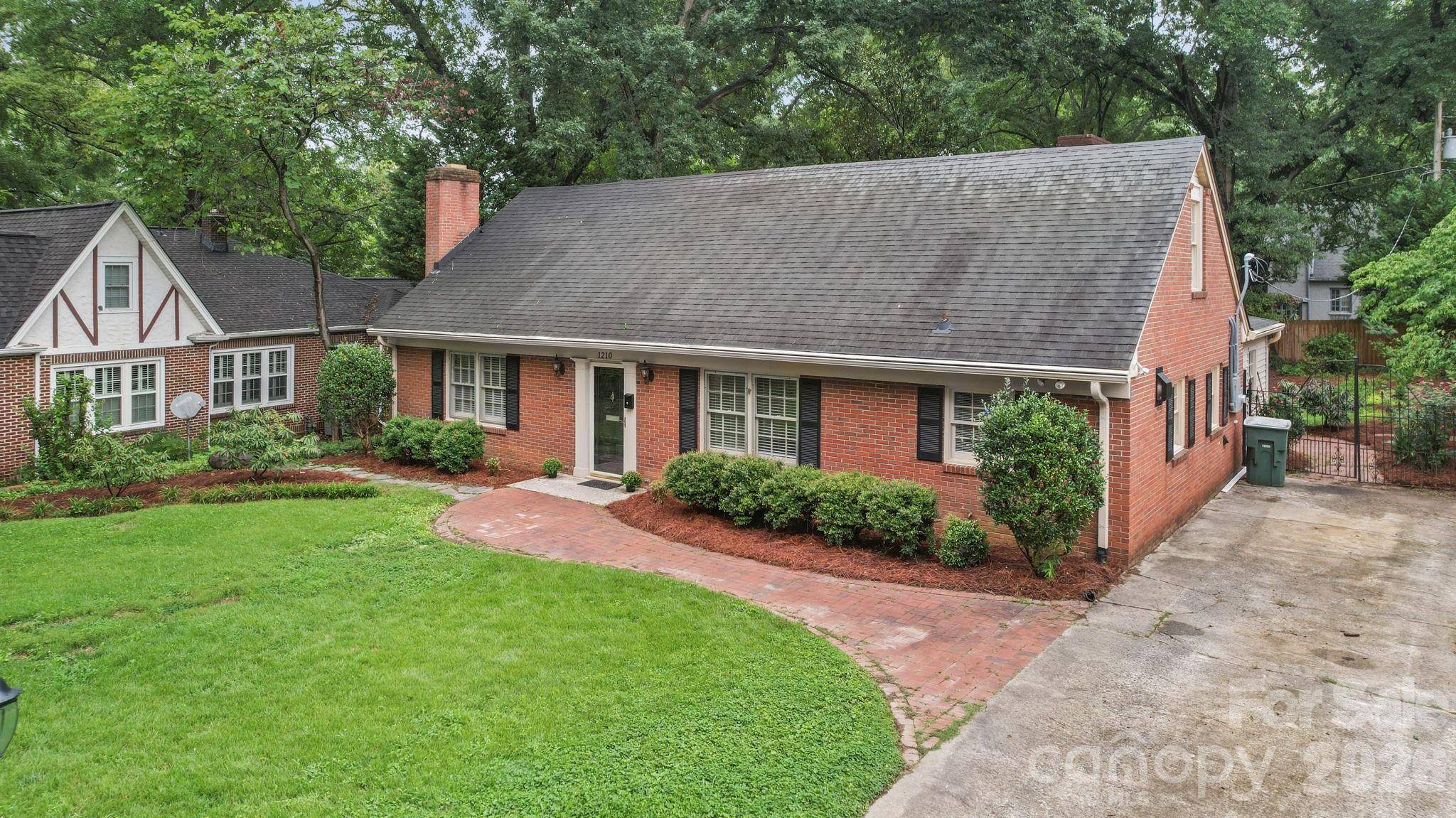1210 Crescent AVE, Gastonia, NC 28052