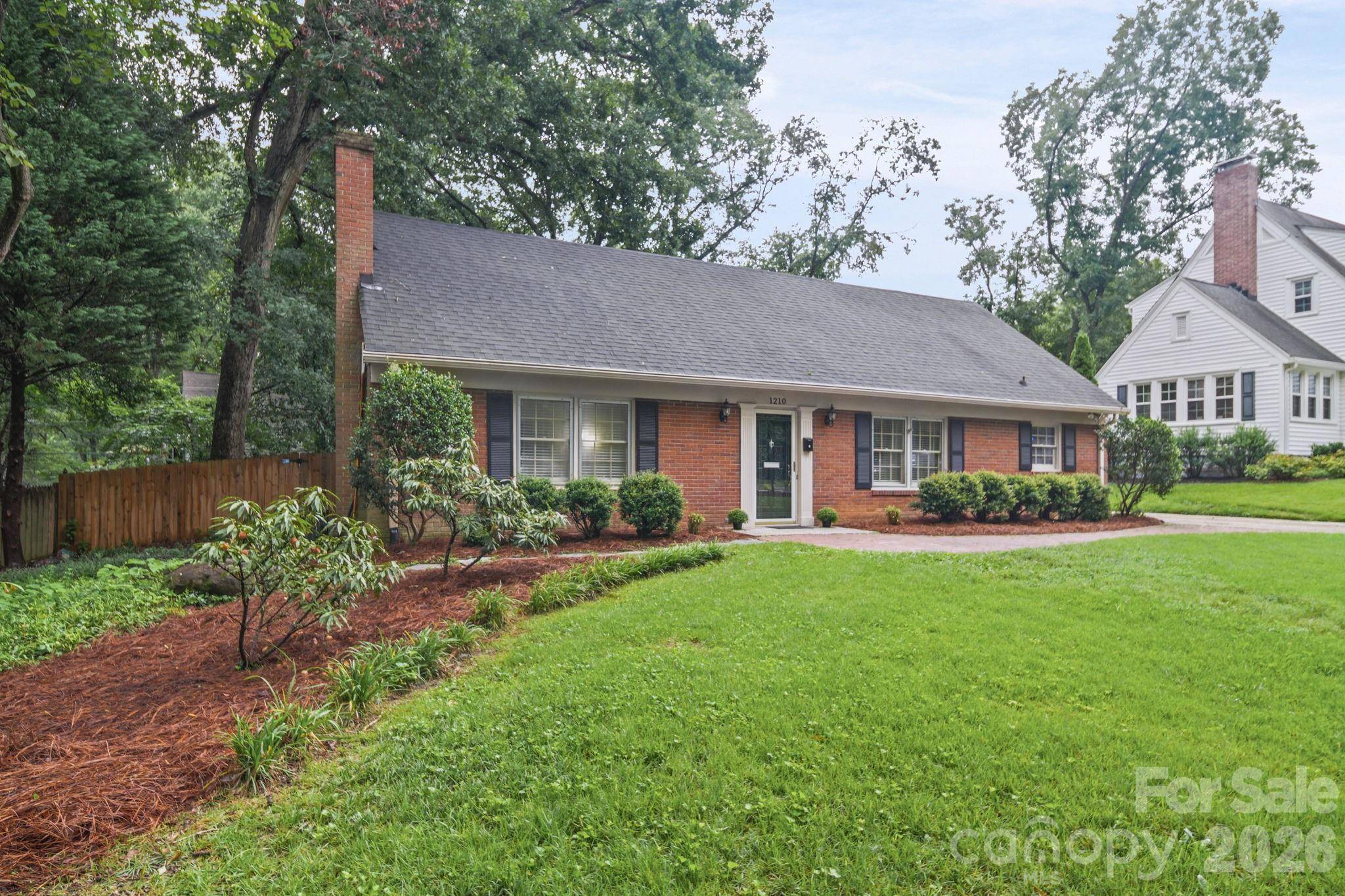 1210 Crescent AVE, Gastonia, NC 28052