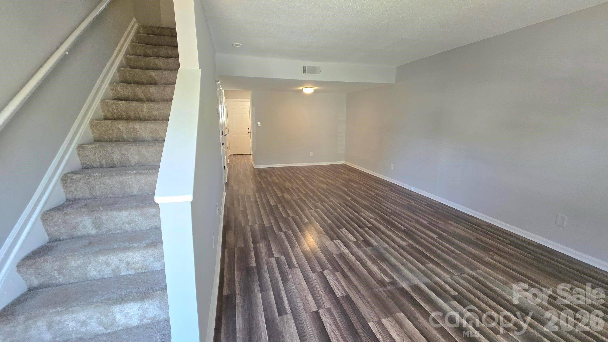 7906 Oak Meadow CT, Charlotte, NC 28210