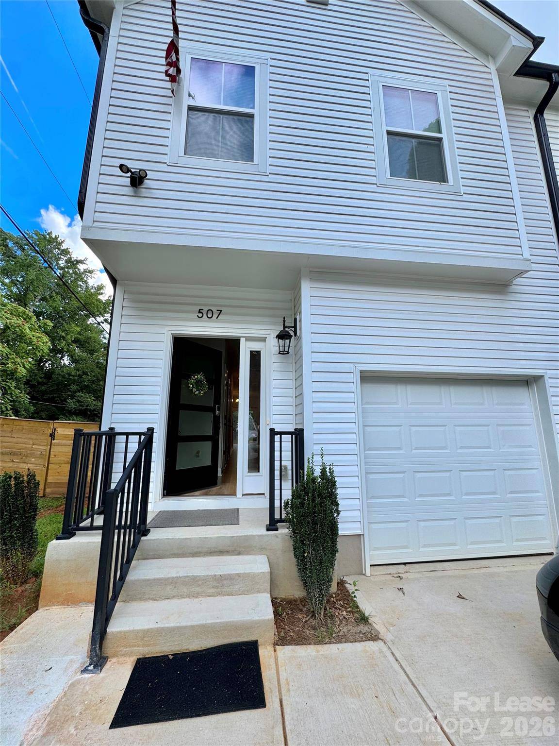 507 Greenwood DR, Charlotte, NC 28217