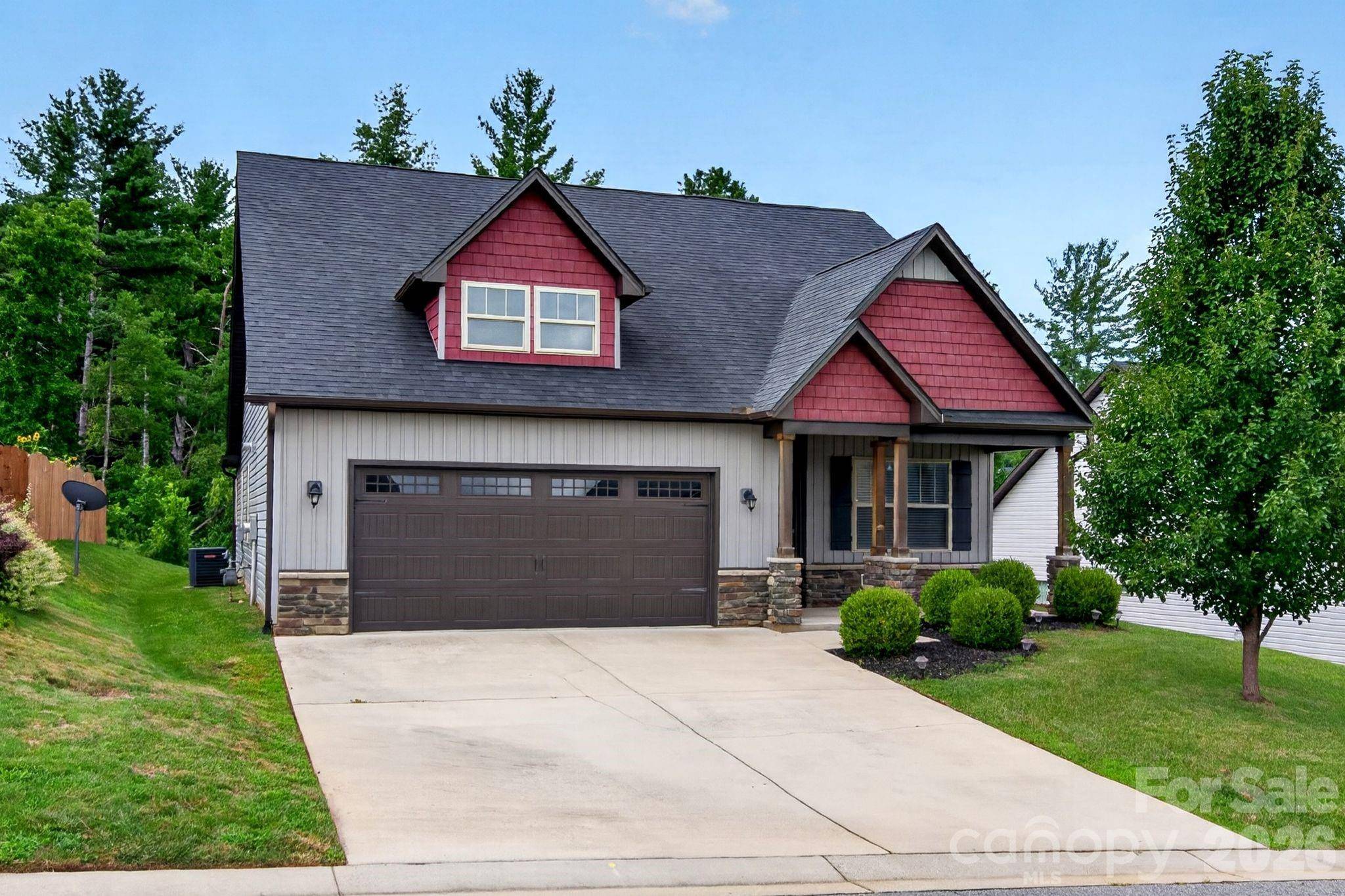 214 Water Leaf DR, Weaverville, NC 28787