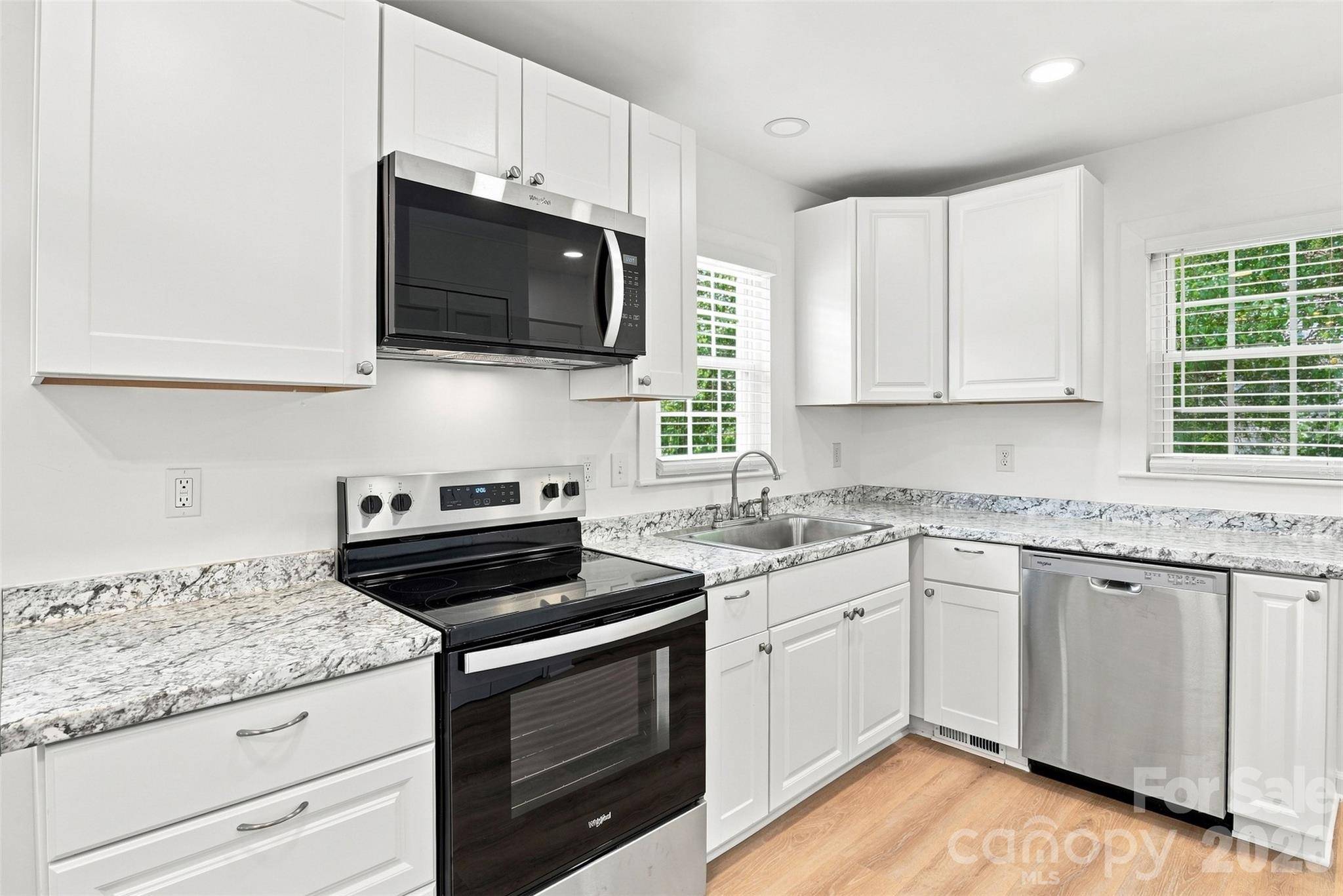 203 Magnolia AVE, Great Falls, SC 29055
