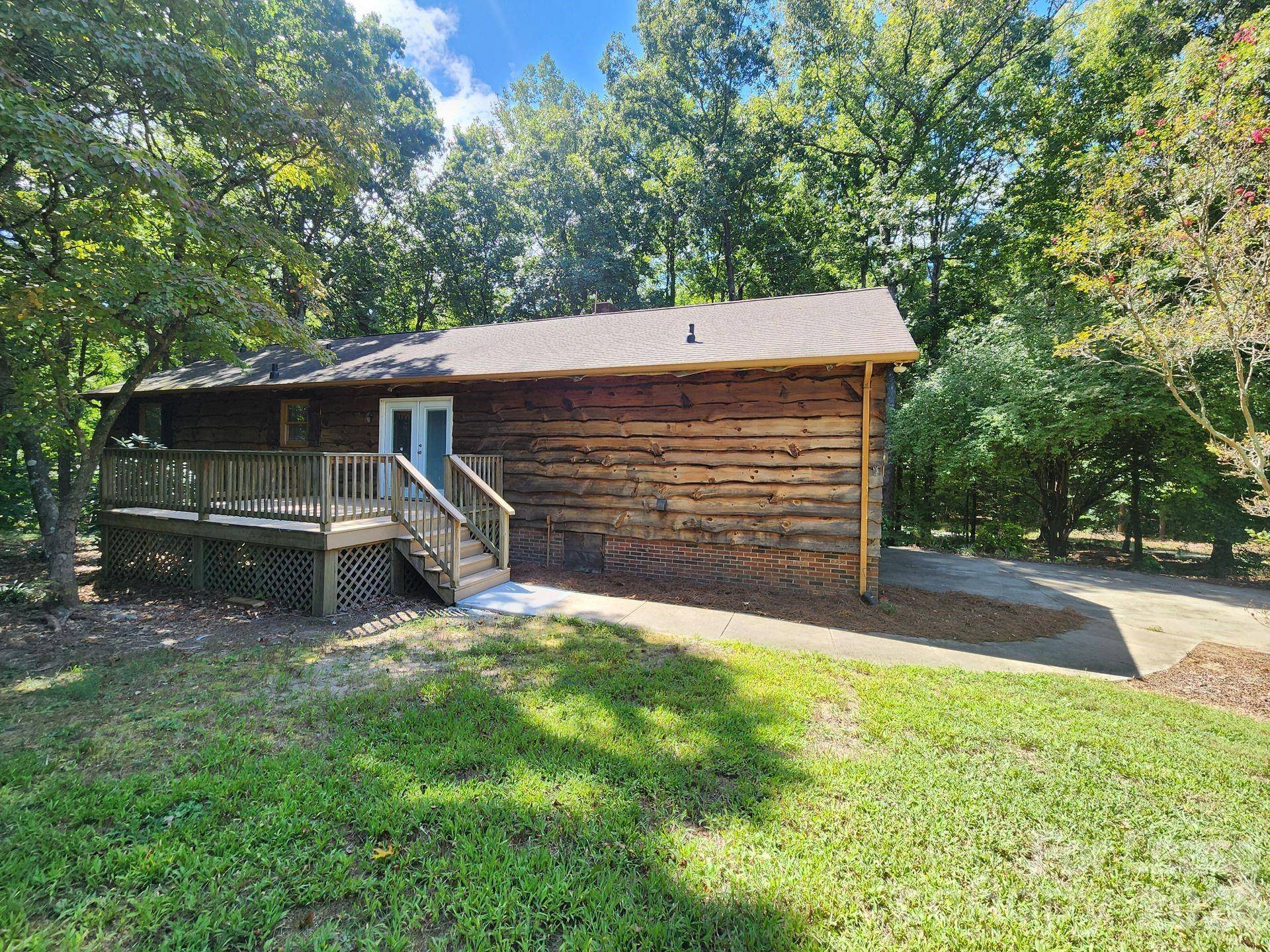 9000 Oakridge DR, Kannapolis, NC 28081
