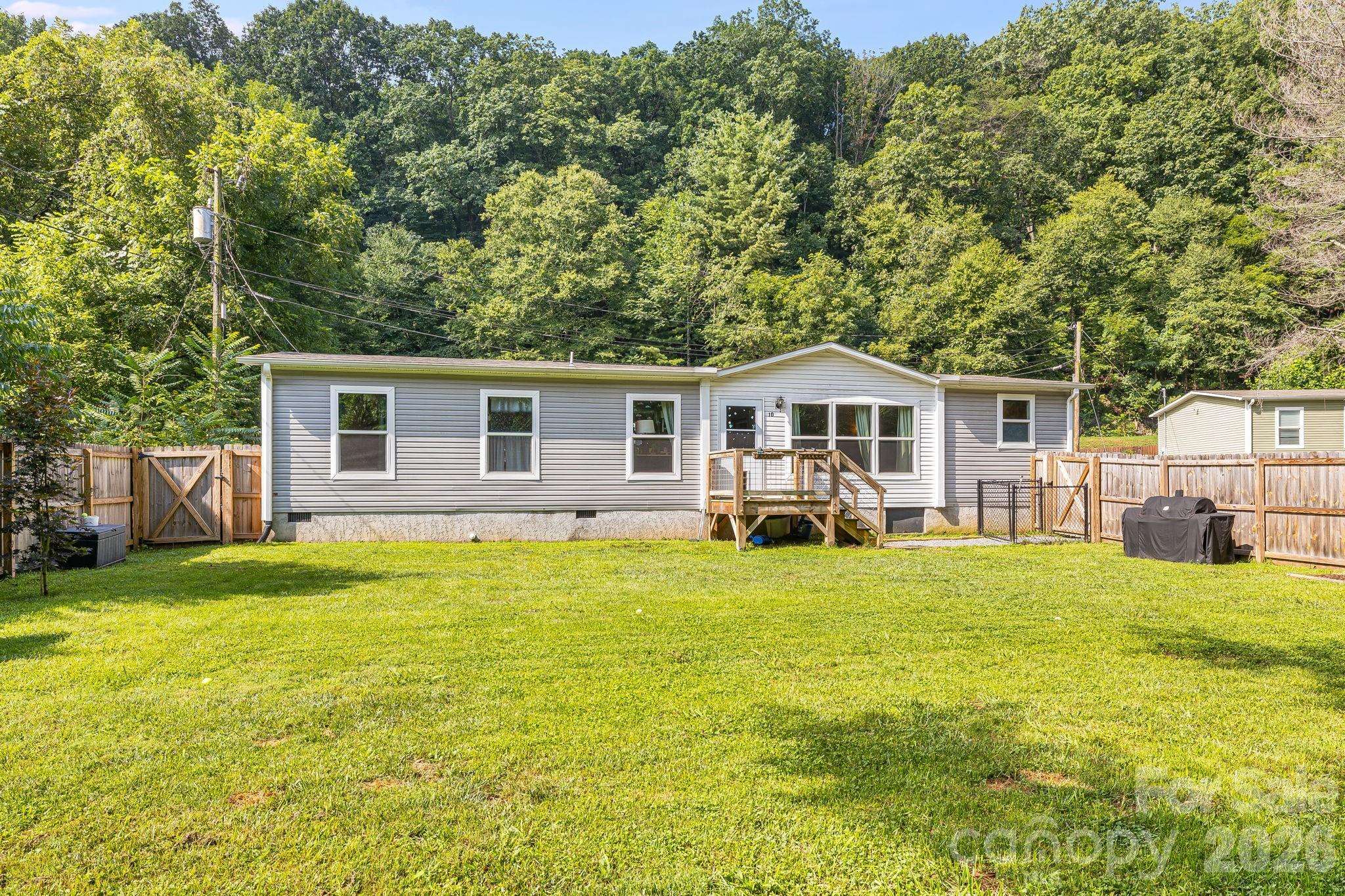 10 Pyrite WAY, Asheville, NC 28806