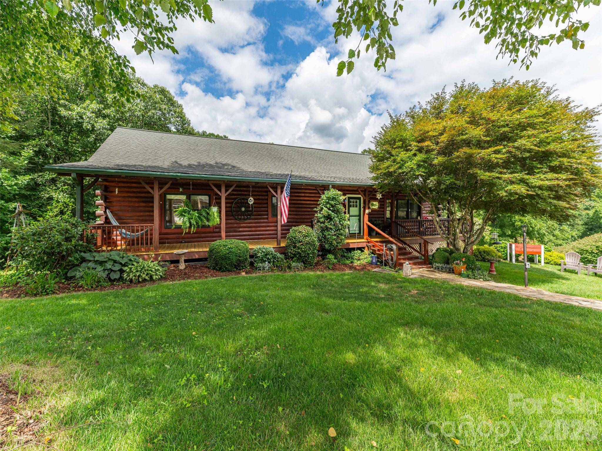 107 Tibi LN, Waynesville, NC 28785
