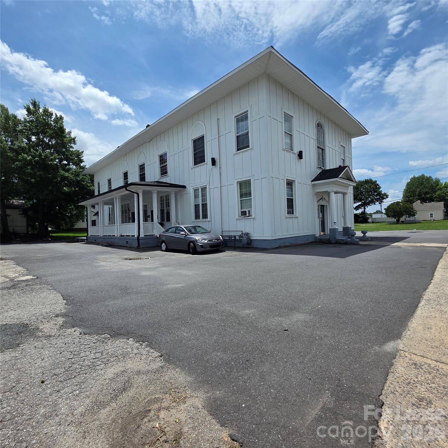 1909 E Ozark AVE, Gastonia, NC 28054