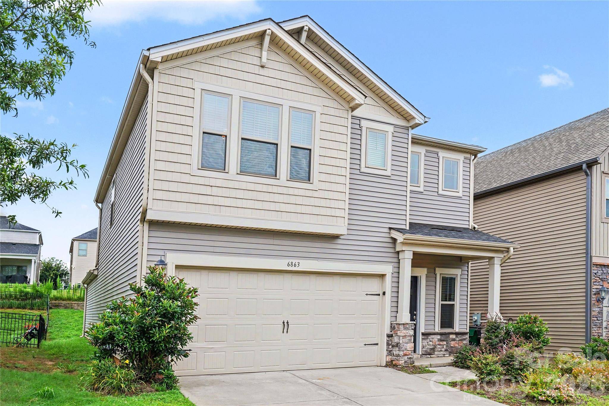 6863 Good News DR, Charlotte, NC 28215