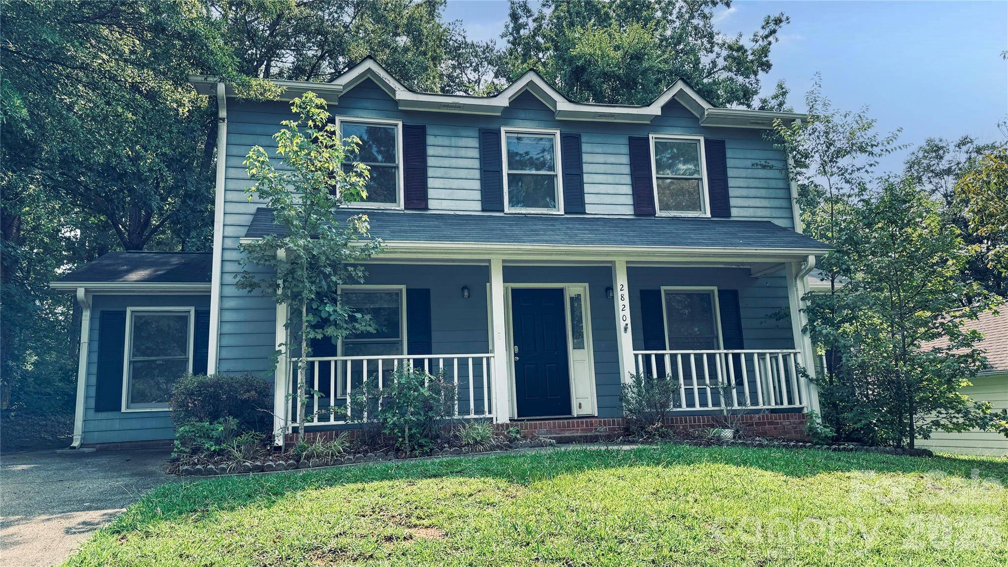 2820 Royal Ridge LN, Charlotte, NC 28212